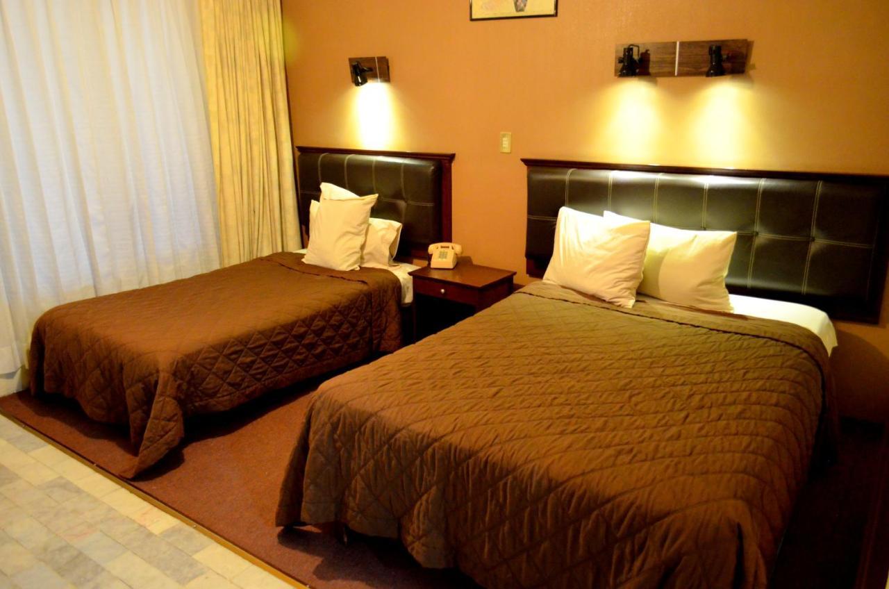 Hotel Flamingo Kristal Irapuato Εξωτερικό φωτογραφία